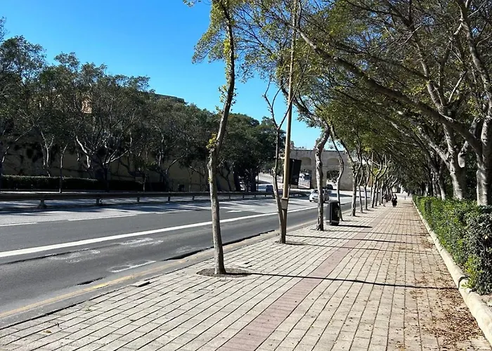 アパートホテル San Francisco Valletta